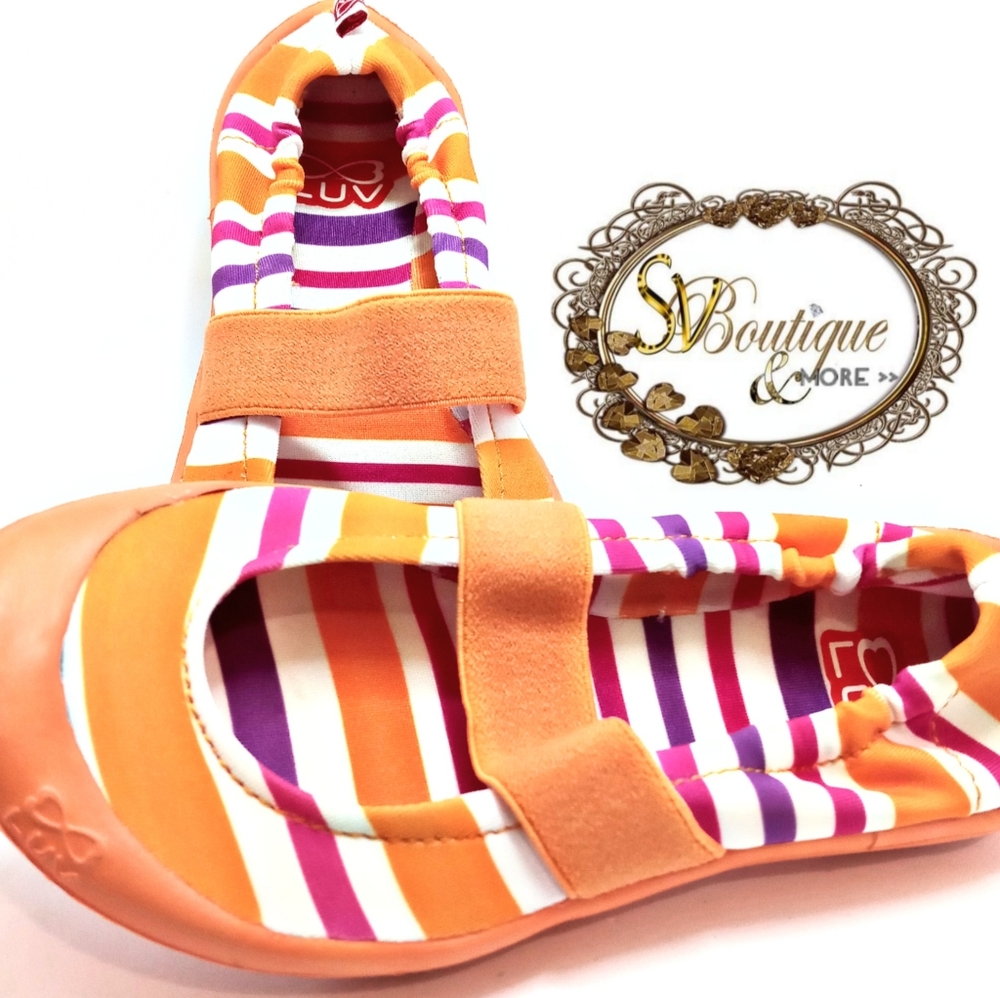 🆕 multi lines Waterproof slip-on shoes  sz 9 toddler